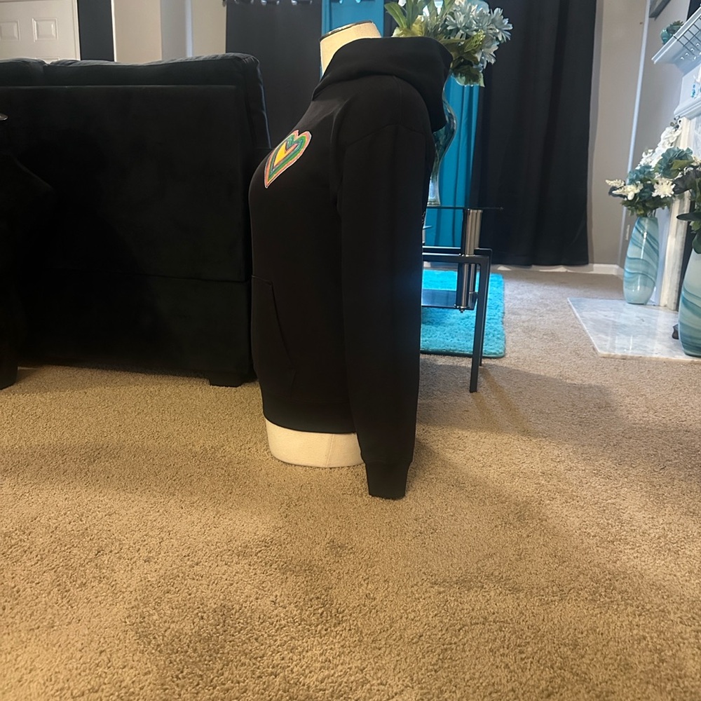 Black Hoodie with Multicolor Heart Patch - Picture 4 of 8